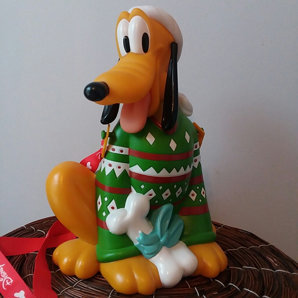 Disney pluto popcorn bucket